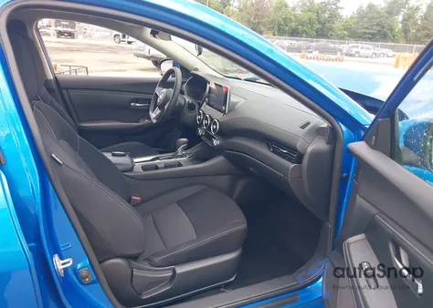 2020 Nissan Sentra Sv Xtronic Cvt z USA, uszkodzony, nr VIN 3N1AB8CV2LY267092